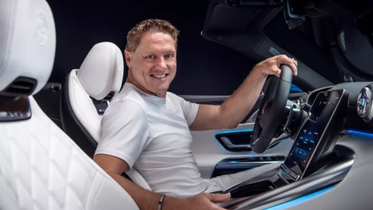 Gorden Wagener odchodzi z Mercedesa – koniec ery projektanta, który przez blisko 30 lat definiował styl marki-Gorden-Wagener-1217-5