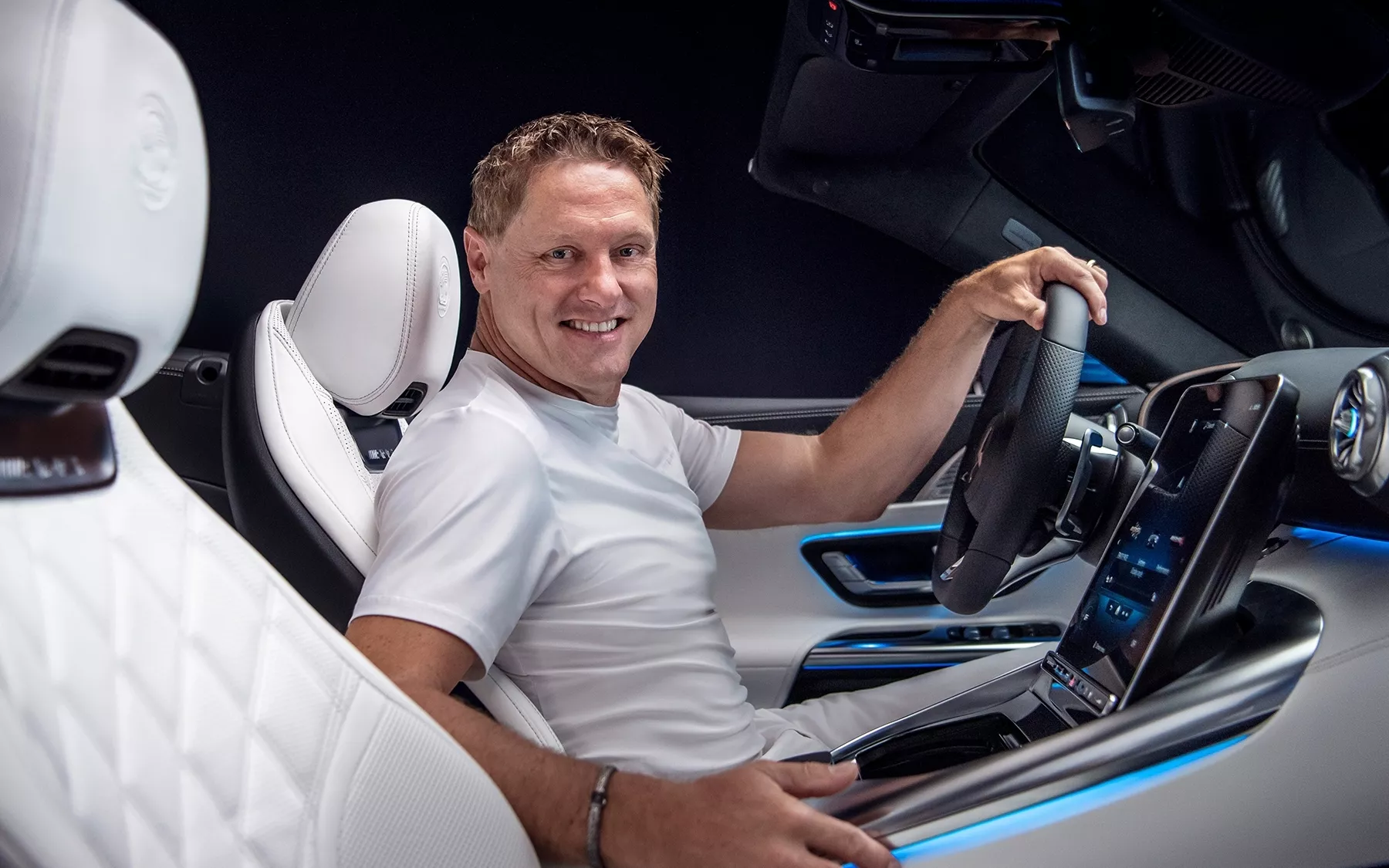 Gorden Wagener odchodzi z Mercedesa – koniec ery projektanta, który przez blisko 30 lat definiował styl marki-Gorden-Wagener-1217-5